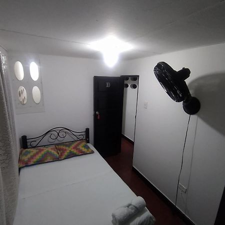 Hotel Mar Di Plata Барранкилья Номер фото